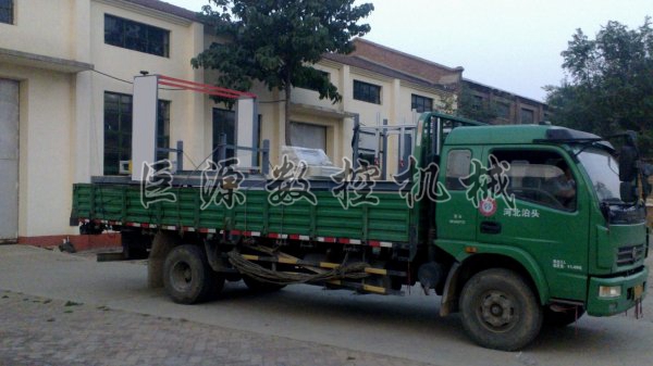 EPS線條切割機-發貨